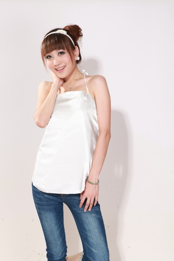 ���`��ѩ��A�ӶǶ����ɫ