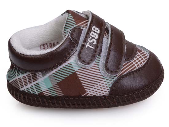 ��ʹ֮?hu��)��Ứ�?PU�׃��W(xu��)��Ь��ɫ