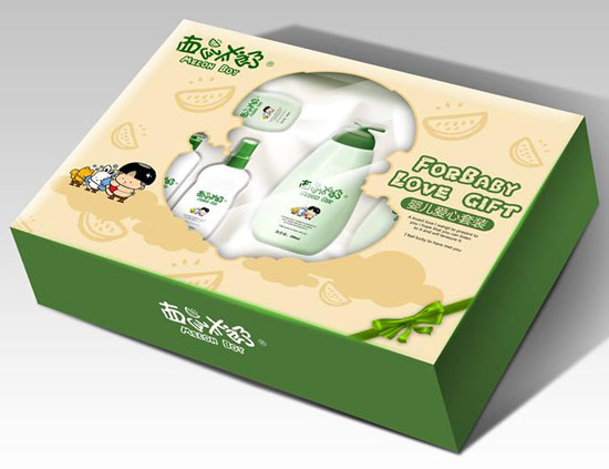 西瓜太郎嬰兒洗護(hù)用品愛(ài)心禮盒套裝