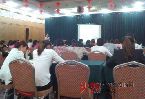 ���H��(n��i)Ӗ(x��n)��(hu��)�г��^�� ȫ��λָ��(d��o)������