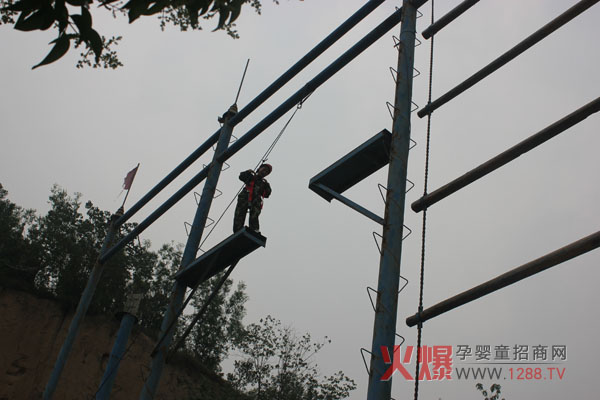 �ж��F(tu��n)ꠣ��ի@���L