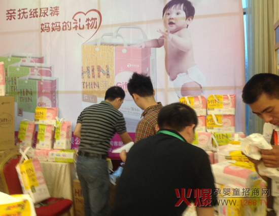 �𱬾W(w��ng)���v������վ �H�Ἀ��ѝ�p��������u(p��ng)�糱