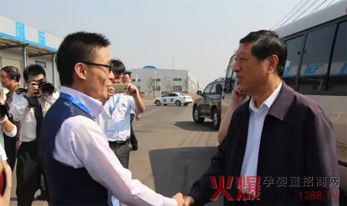 ȫ���˴�ί����ί�T�L��ƽ�cٝ�ɿɇ��H