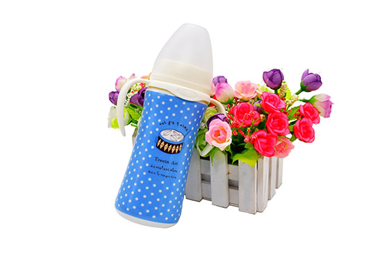 ؐ˹�Ȼòʴɻ��Ό����Ԅ�(d��ng)��ƿ�{(l��n)ɫ