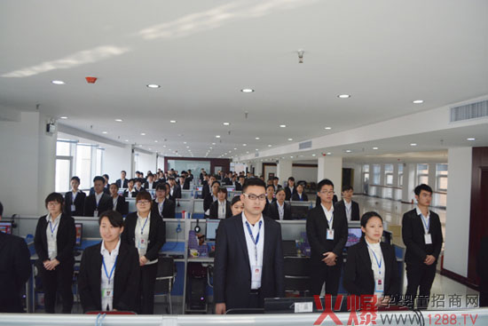 �r�̊^�M�Ļ𱬈F�