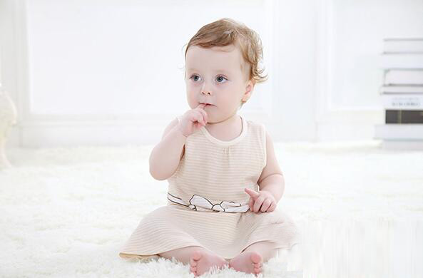 蓓琪兔嬰兒內(nèi)衣2015春夏新款間條背心裙0