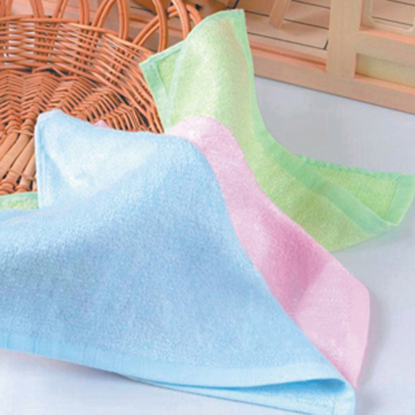 皇家之星 竹纖維嬰兒小方巾2入裝 26 26cm.jpg 皇家之星 竹纖維嬰兒小方巾2入裝 26 26cm.jpg