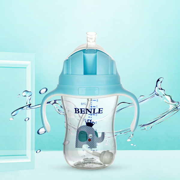 BENLEؐ�����V�ڏ����ֱ�Tritan����ˮ��260ML�{ɫ.jpg