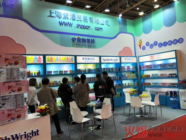 ������ʷ��˹�R�ص�Ʒ�����ྩ��չ ������ζС��ʳ����Ȧ��