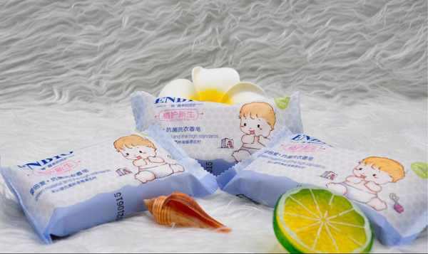 嬰倍愛(ài)抗菌洗衣皂.jpg 嬰倍愛(ài)抗菌洗衣皂.jpg