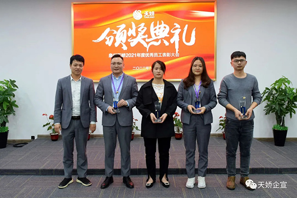 16.webp.jpg 16.webp.jpg