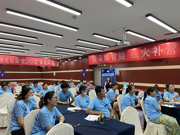 ���������õ�86���t(y��)�W(xu��)�I�B(y��ng)���ް��Ͳ�վ (8).jpg