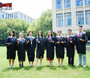  ��(��i)�SI(y��ng)�B(y��ng)Ʒ��(hu��)�h�DƬ24