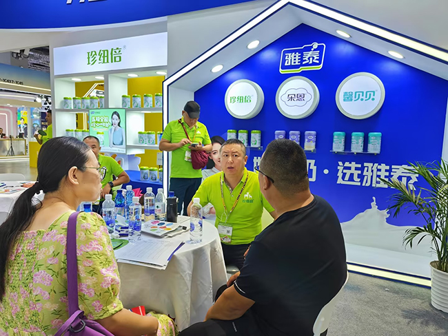 展館現(xiàn)場(chǎng) (3).jpg 展館現(xiàn)場(chǎng) (3).jpg