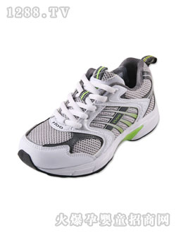 r100��ɫ�W���ܲ�Ь