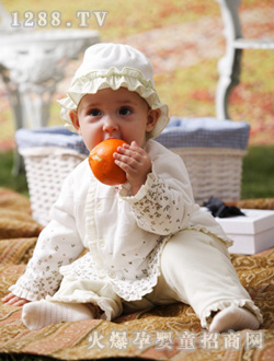 ���Ȍ�����ɫ���b