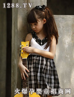 小毛蟲春夏裝黑白系列方格裙