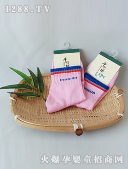 ǧ�񷻷�ɫ��ͯ�\(y��n)��(d��ng)�m