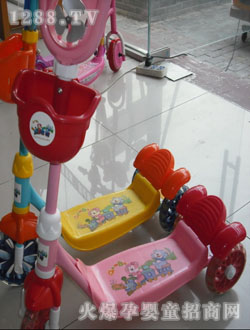 �ۼ{��-��ɫ̤��܇