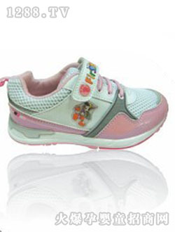 ��һ��Ů���W���\��Ь