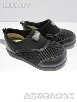 �옷6+1�r(sh��)�к�ɫͯЬ