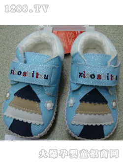 麗嬰房藍(lán)色松樹(shù)嬰兒鞋