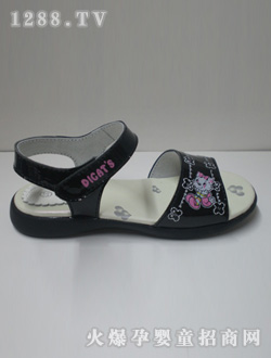 ��؈֮����ɫŮͯЬ