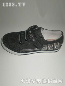 ��؈֮����ɫ��Ь