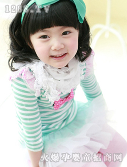 С�ɘ��\�Gɫ����