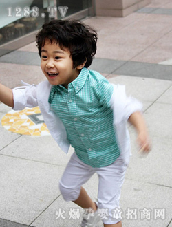 С�ɘ�(l��)�Gɫ�r��