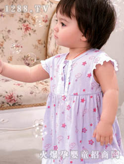 ���m����ɫ��ȹ