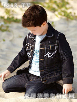 Сľ�R��ɫţ�����b