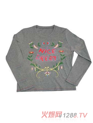 ӯӯ�냺��ɫ�L��T��