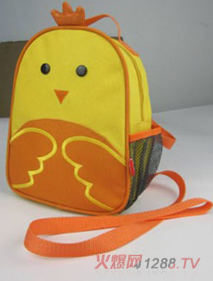 ���Ӷ���һ����W�а���С�u��