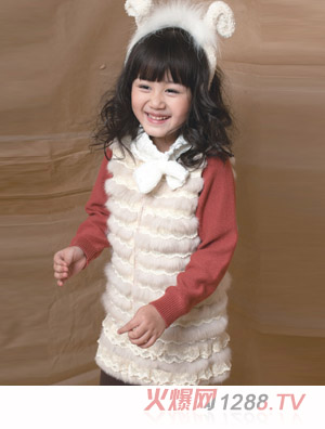 �r(sh��)��С�~���˰�ɫͯ�b