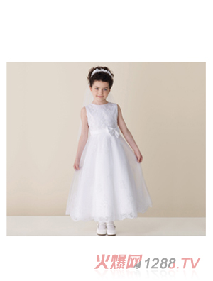 Joan Calabrese��ͯ�Y����ɫ