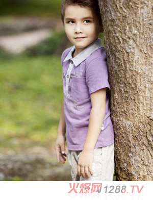 �������r������T��