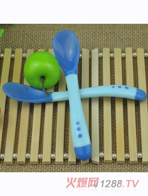 ��ɫ�����{(l��n)ɫ����