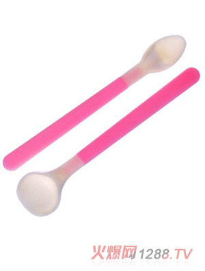 �ԹԻ�yingye���׷�ɫ